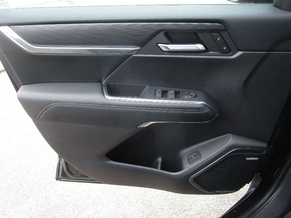 2025 GMC Acadia Elevation - Photo 14