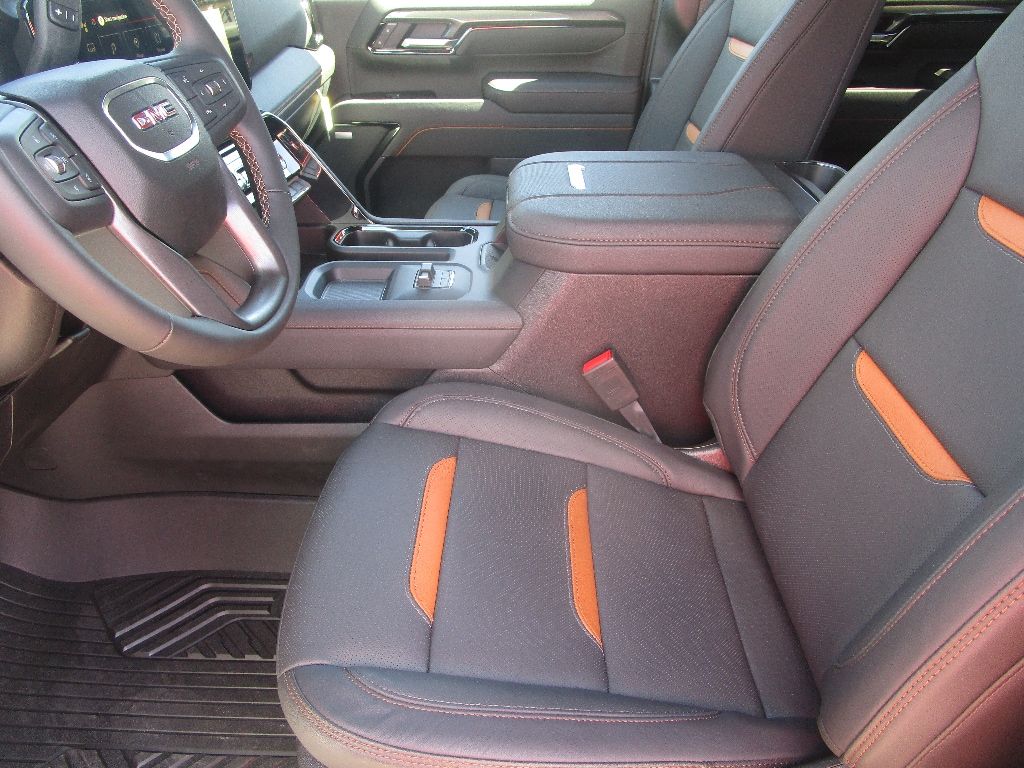 2026 GMC Sierra 2500HD AT4 - Photo 9