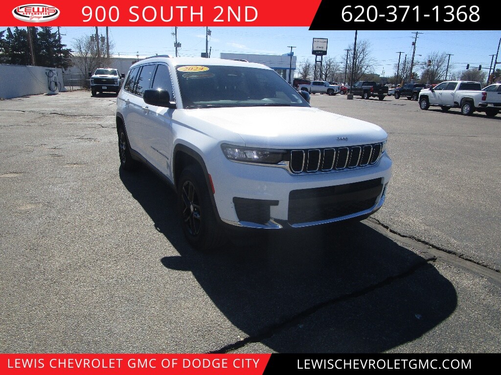 Used 2024 Jeep Grand Cherokee L Laredo 4x4 SUV