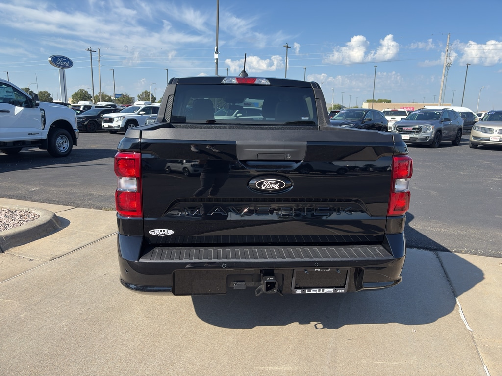New 2025 Ford Maverick Lobo Standard SuperCrew