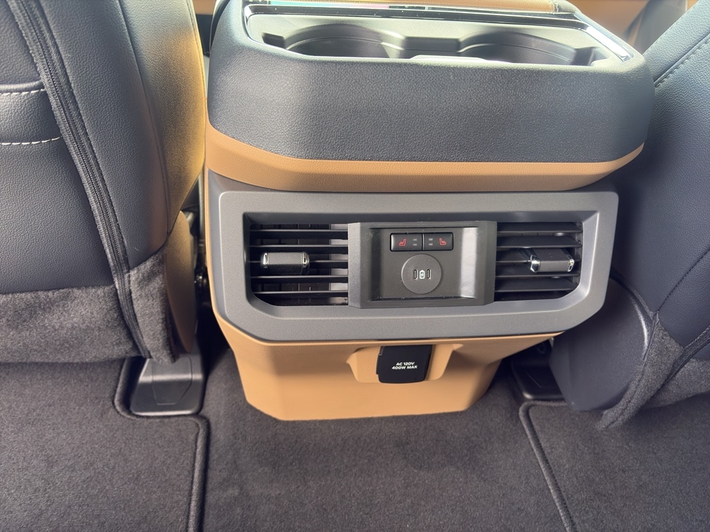 2026 Ford F-350 Super Duty Lariat - Photo 12