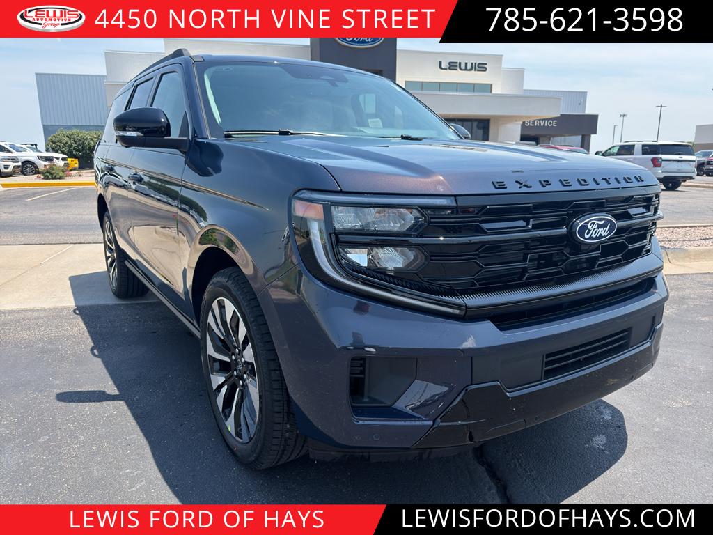 2027 Ford Expedition Platinum 4x4's photo
