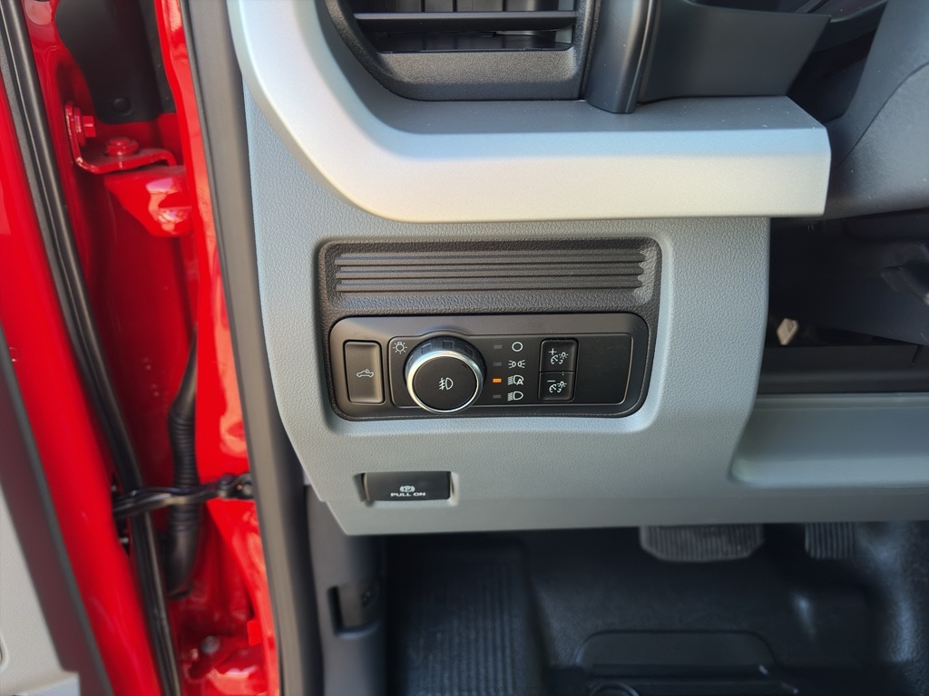 2026 Ford F-250 Super Duty XL - Photo 8