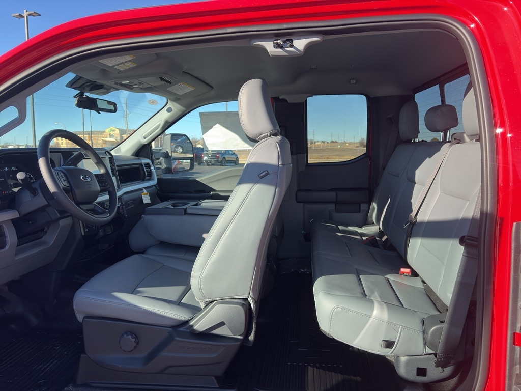 2026 Ford F-250 Super Duty XL - Photo 10