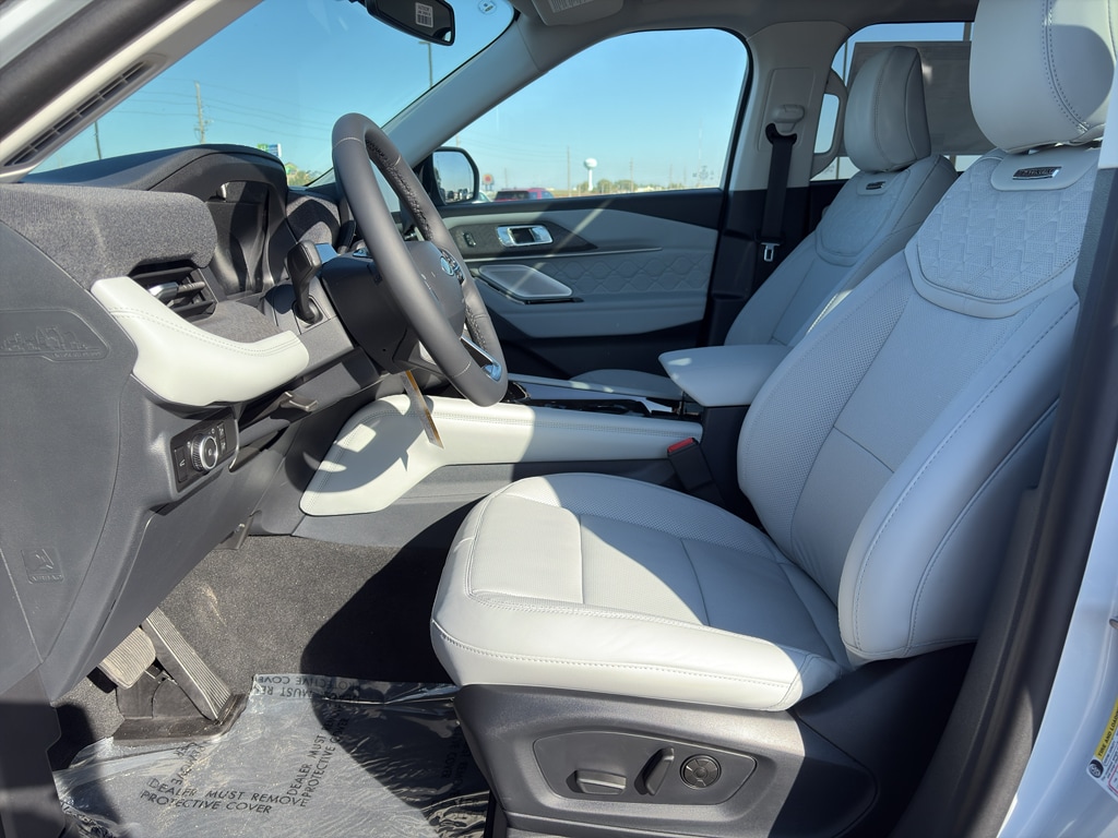 New 2025 Ford Explorer Platinum SUV