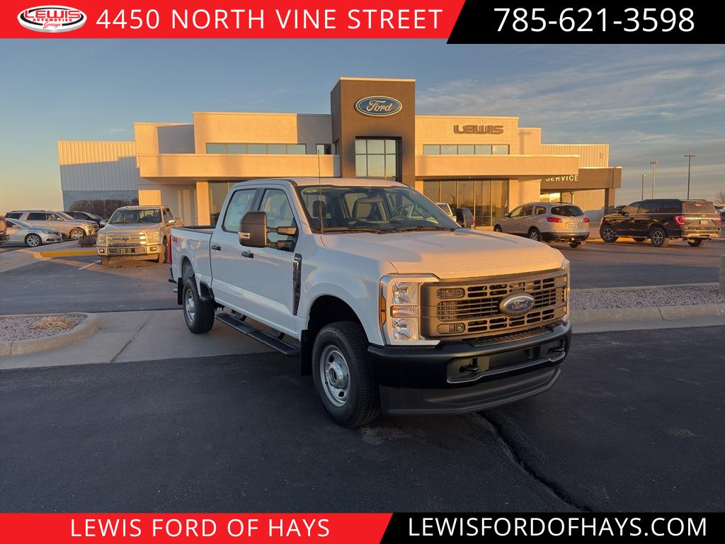 2026 Ford F-350 Super Duty XL's photo