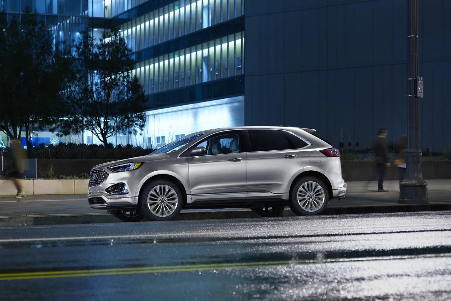 2024 Ford Edge Lewis Ford of Hays