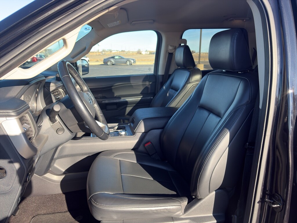 Used 2023 Ford Expedition XLT Sport Utility