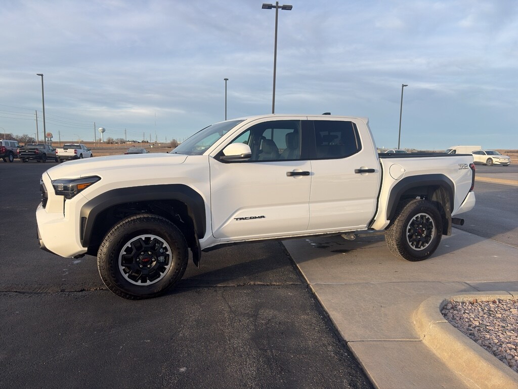 Used 2025 Toyota Tacoma TRD Off Road Crew Cab
