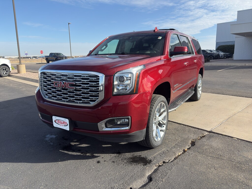 Used 2018 GMC Yukon XL Denali Sport Utility