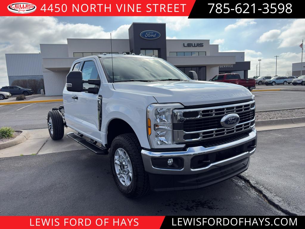 2026 Ford F-350 Extended Cab 