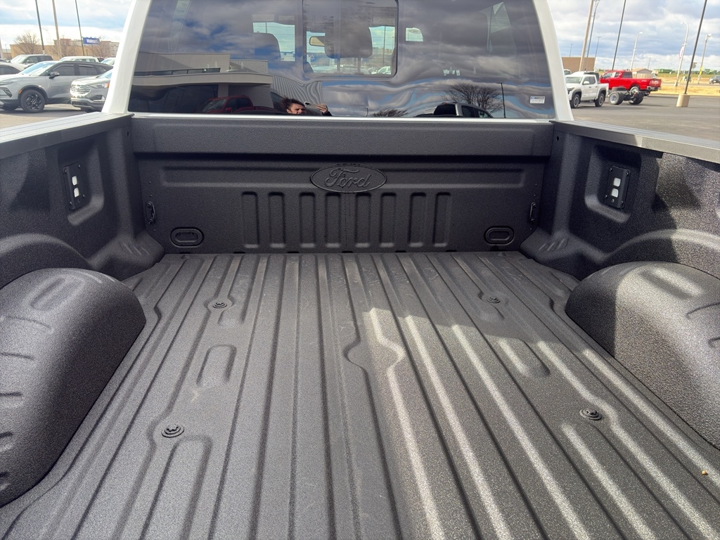 2026 Ford F-350 Super Duty Lariat - Photo 14