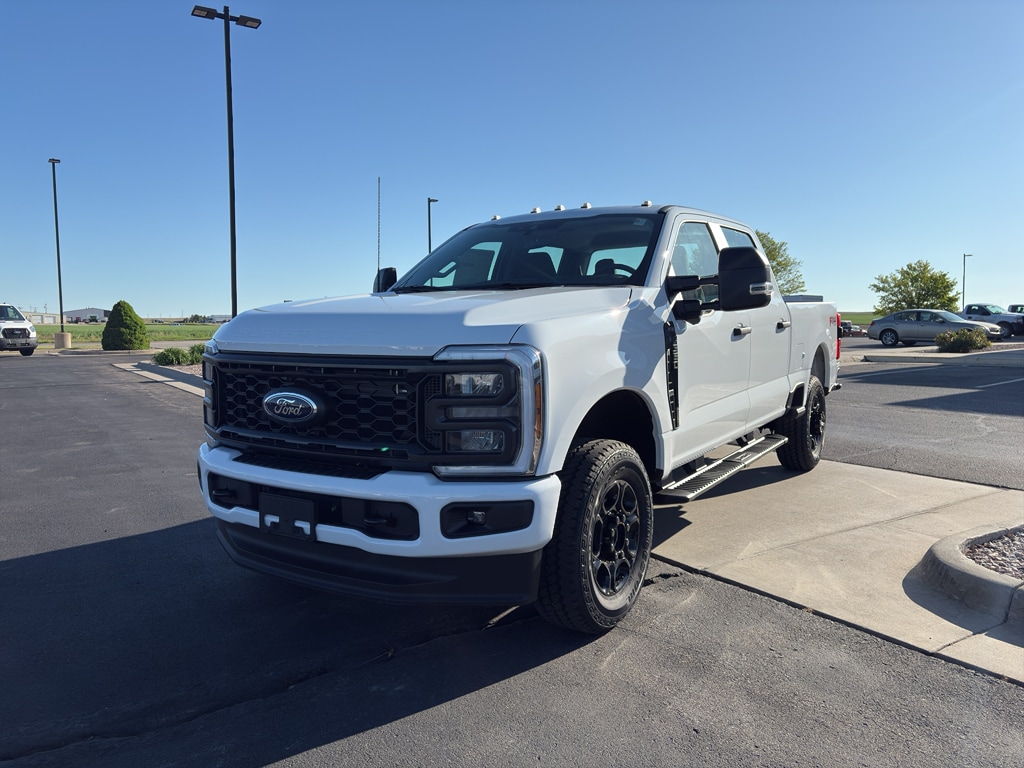 New 2025 Ford F-350 XL Crew Cab