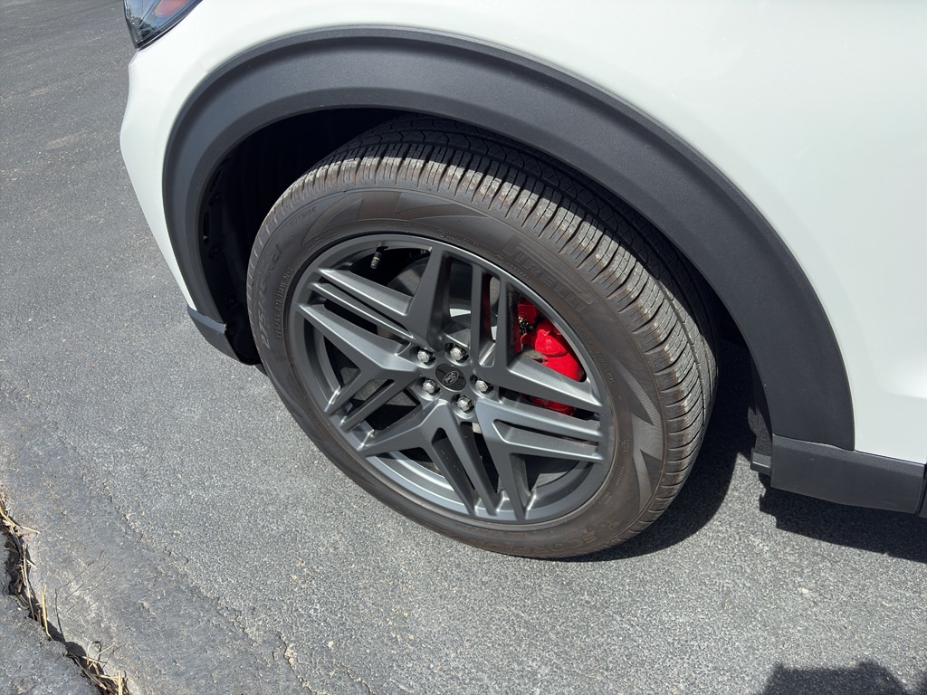 2026 Ford Explorer ST - Photo 22