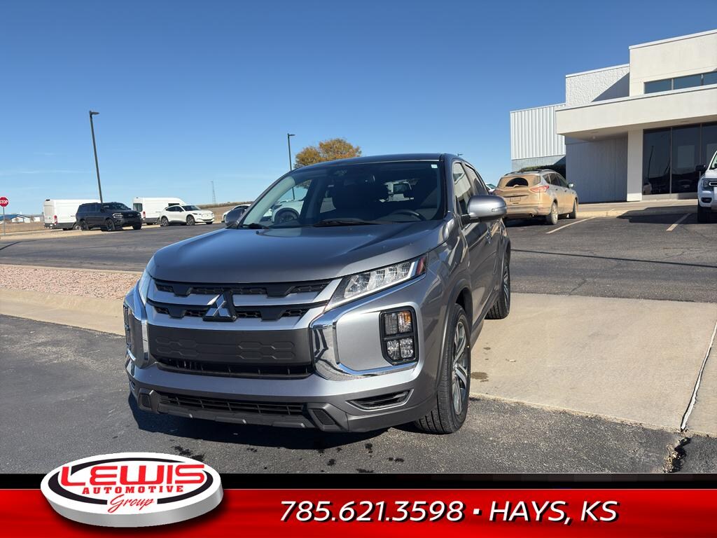 Used 2024 Mitsubishi Outlander Sport SE Sport Utility