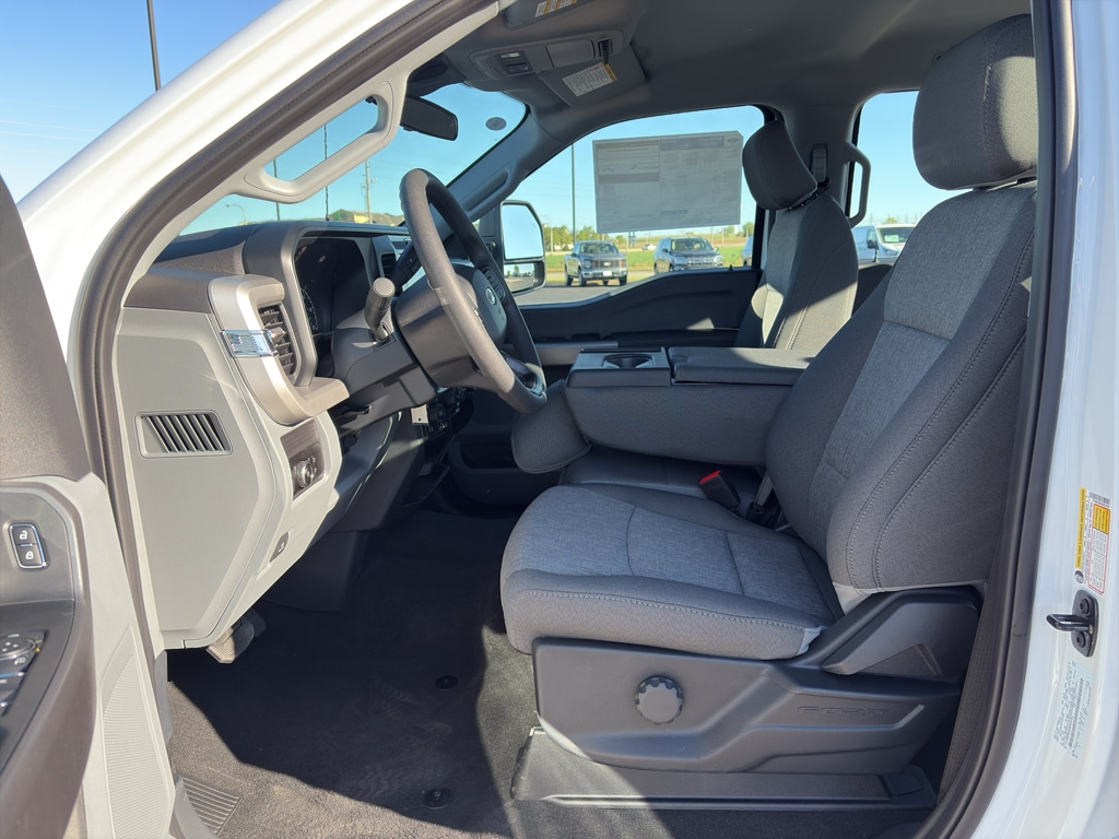 New 2025 Ford F-350 XL Crew Cab