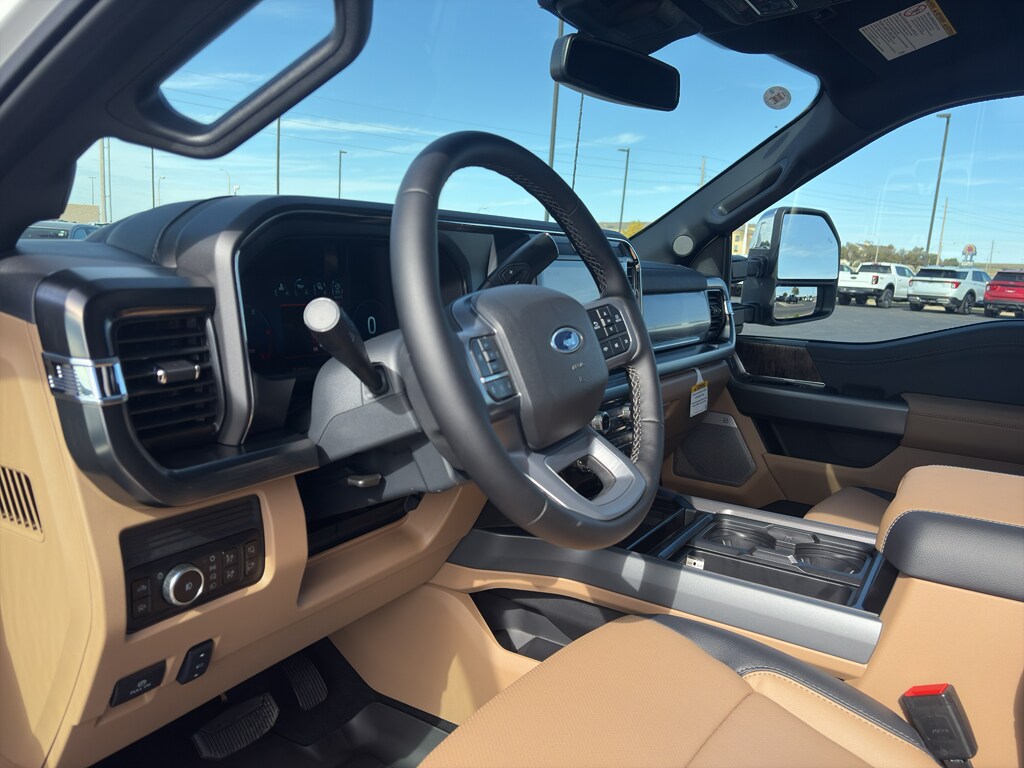 New 2026 Ford F-250 Lariat Crew Cab