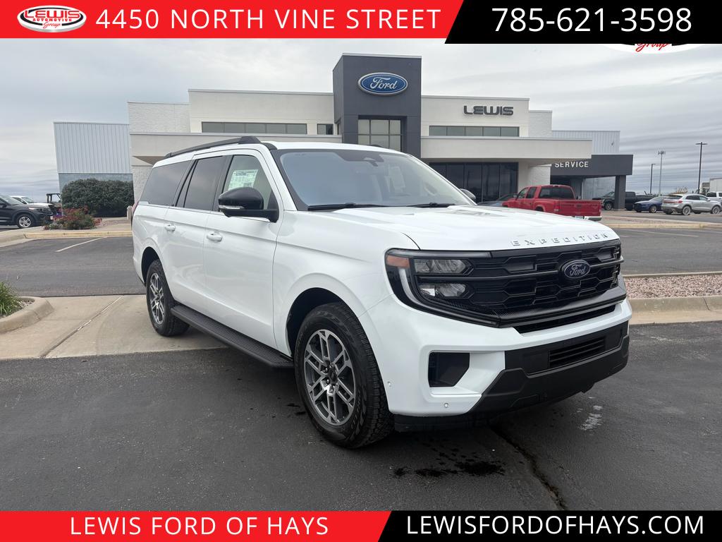 2025 Ford Expedition Active's photo