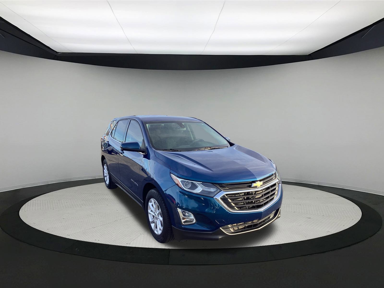 2019 Chevrolet Equinox photo 2