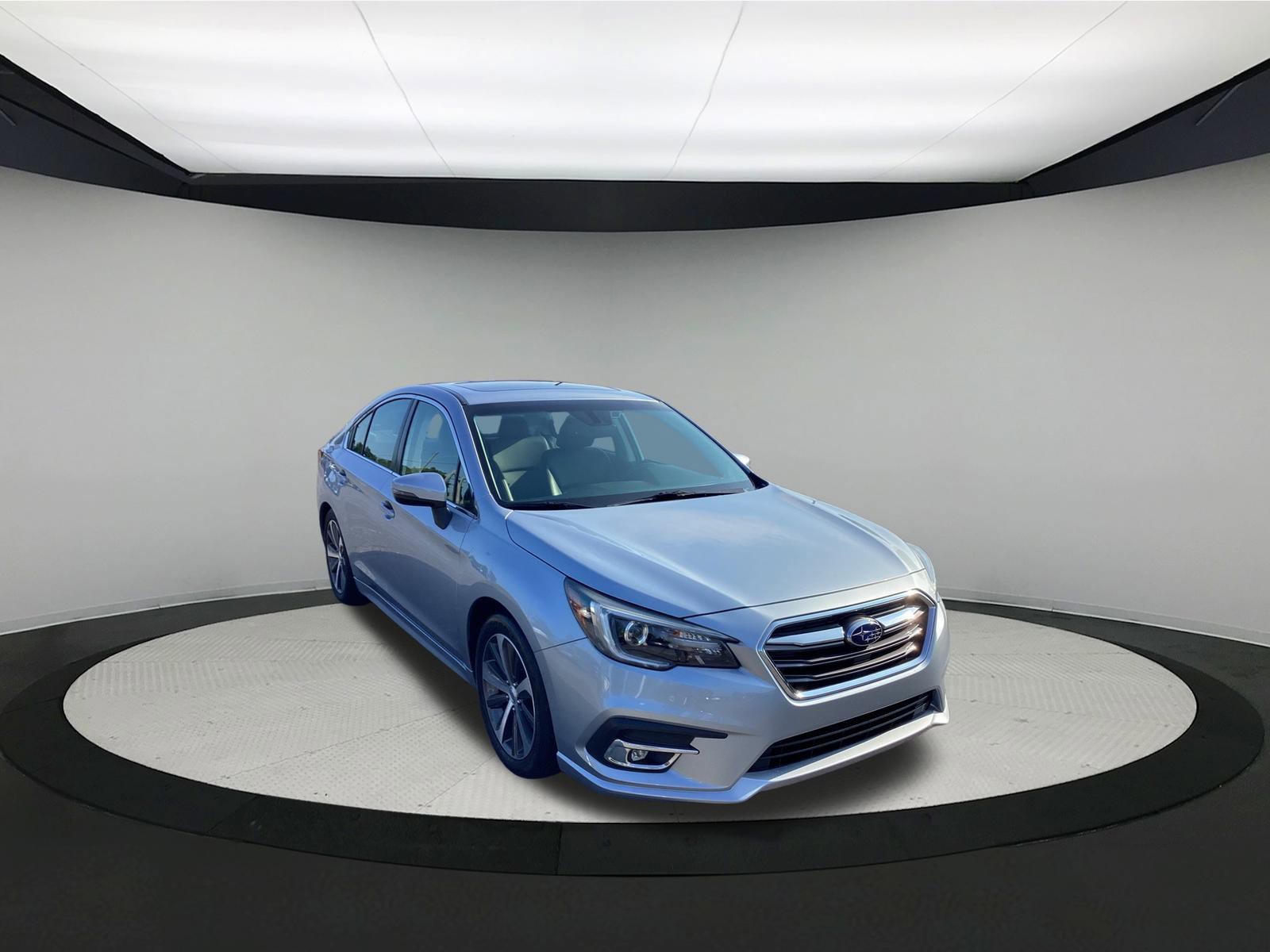 2019 Subaru Legacy 2.5i Limited photo 2