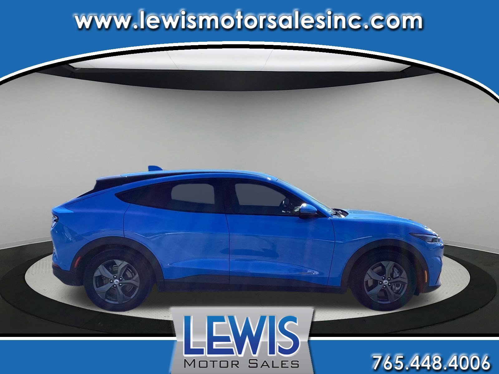 2022 Ford Mustang-Mach-e Select's photo