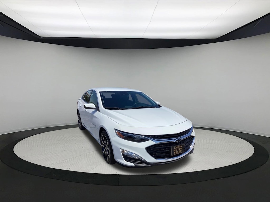 Used 2024 Chevrolet Malibu RS Sedan
