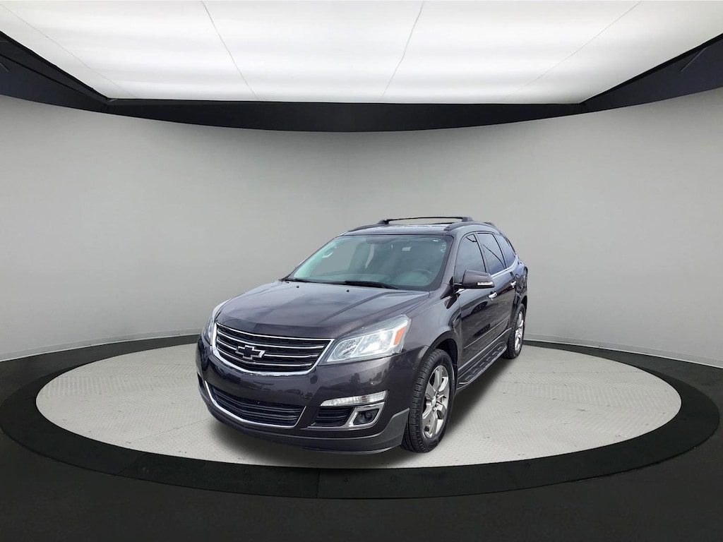 Used 2017 Chevrolet Traverse LT w/2LT SUV