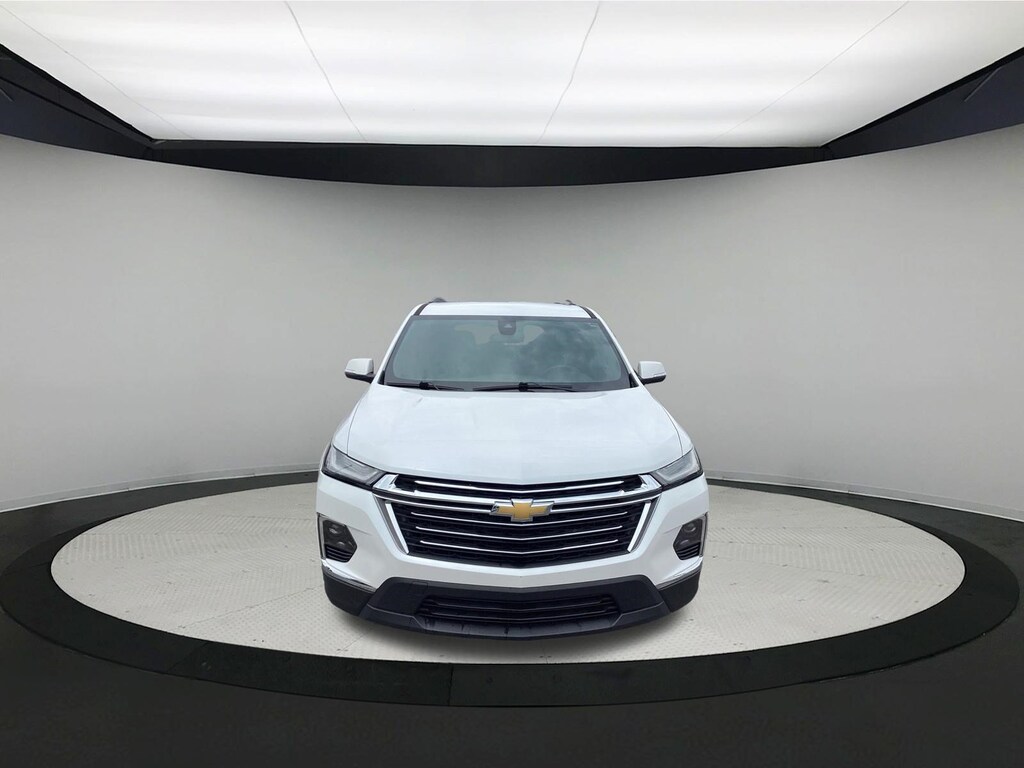 Used 2023 Chevrolet Traverse LT Cloth w/1LT SUV