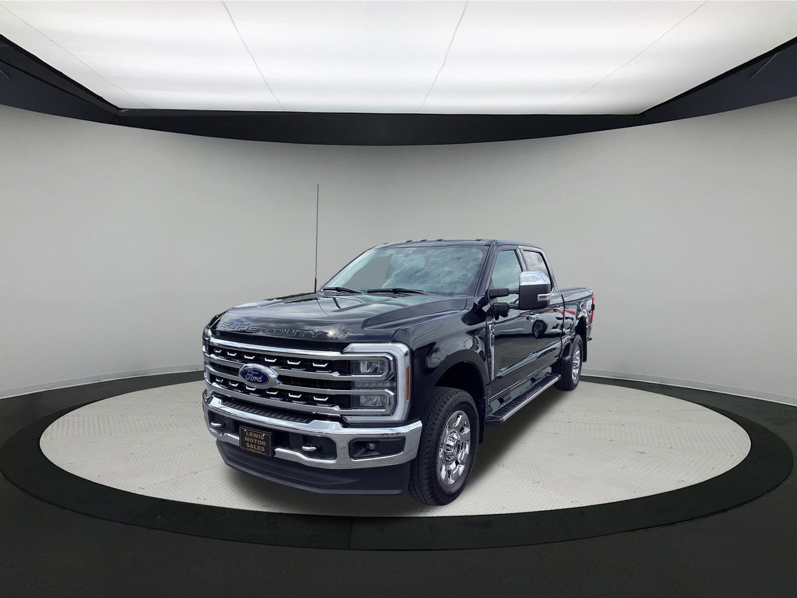 2024 Ford F-350 photo 3