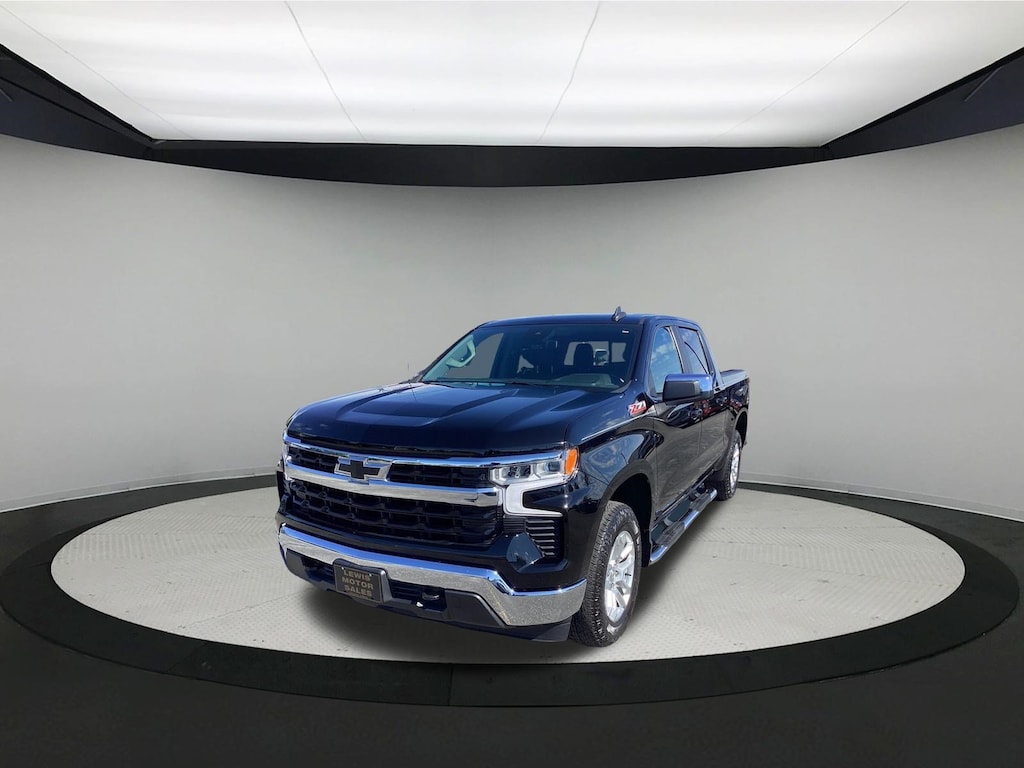 Used 2023 Chevrolet Silverado 1500 LT w/1LT Truck Crew Cab