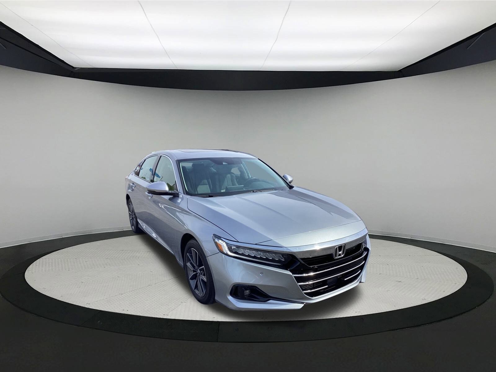 2022 Honda Accord EX-L 1.5T photo 2