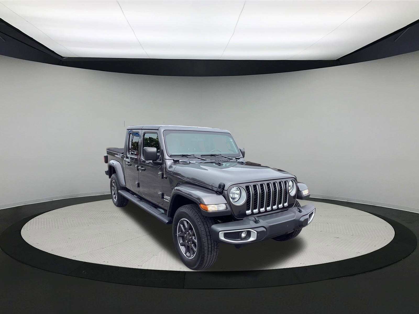 2021 Jeep Gladiator Overland photo 2