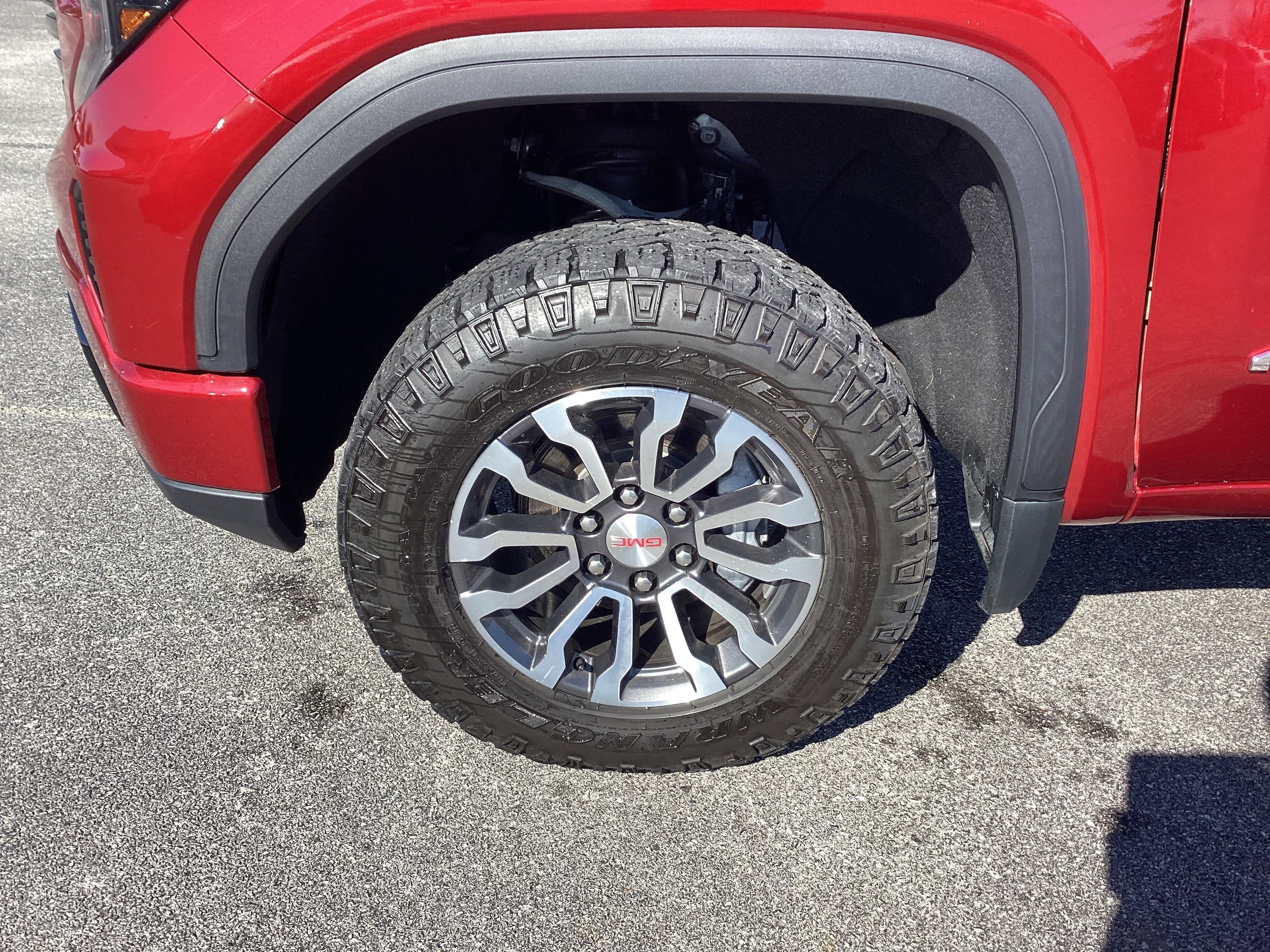 2022 GMC Sierra 1500 AT4 - Photo 9
