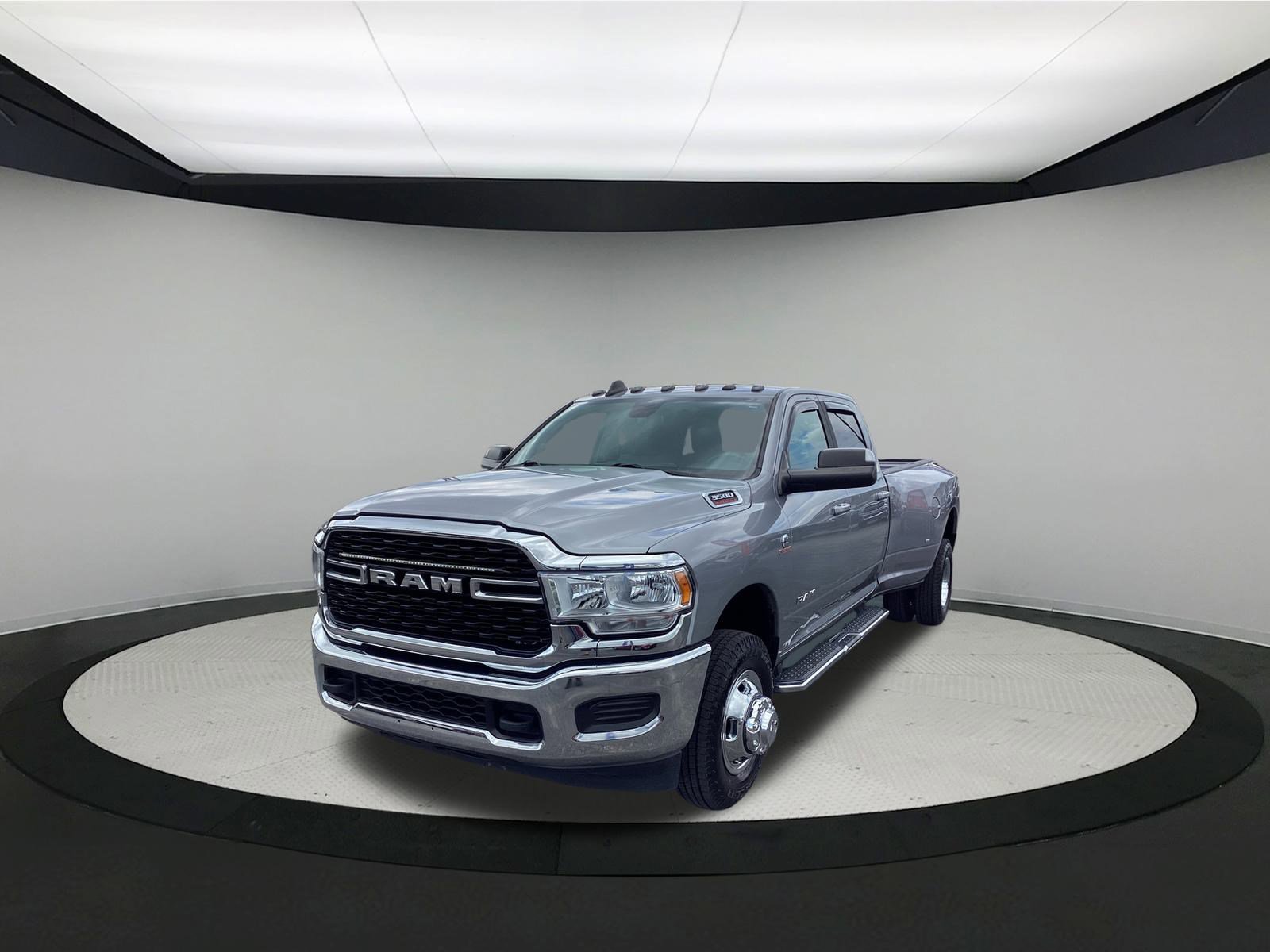 2022 Ram 3500 Big Horn photo 4