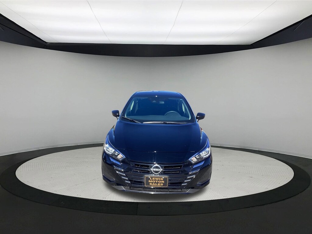 Used 2024 Nissan Versa 1.6 S Sedan