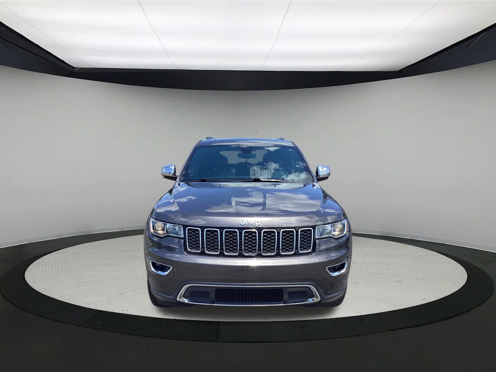 2020 Jeep Grand Cherokee Limited photo 3