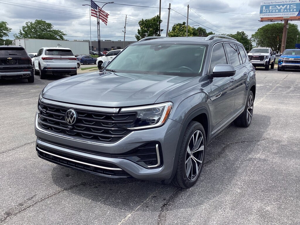 Used 2024 Volkswagen Atlas 2.0T SEL Premium R-Line SUV
