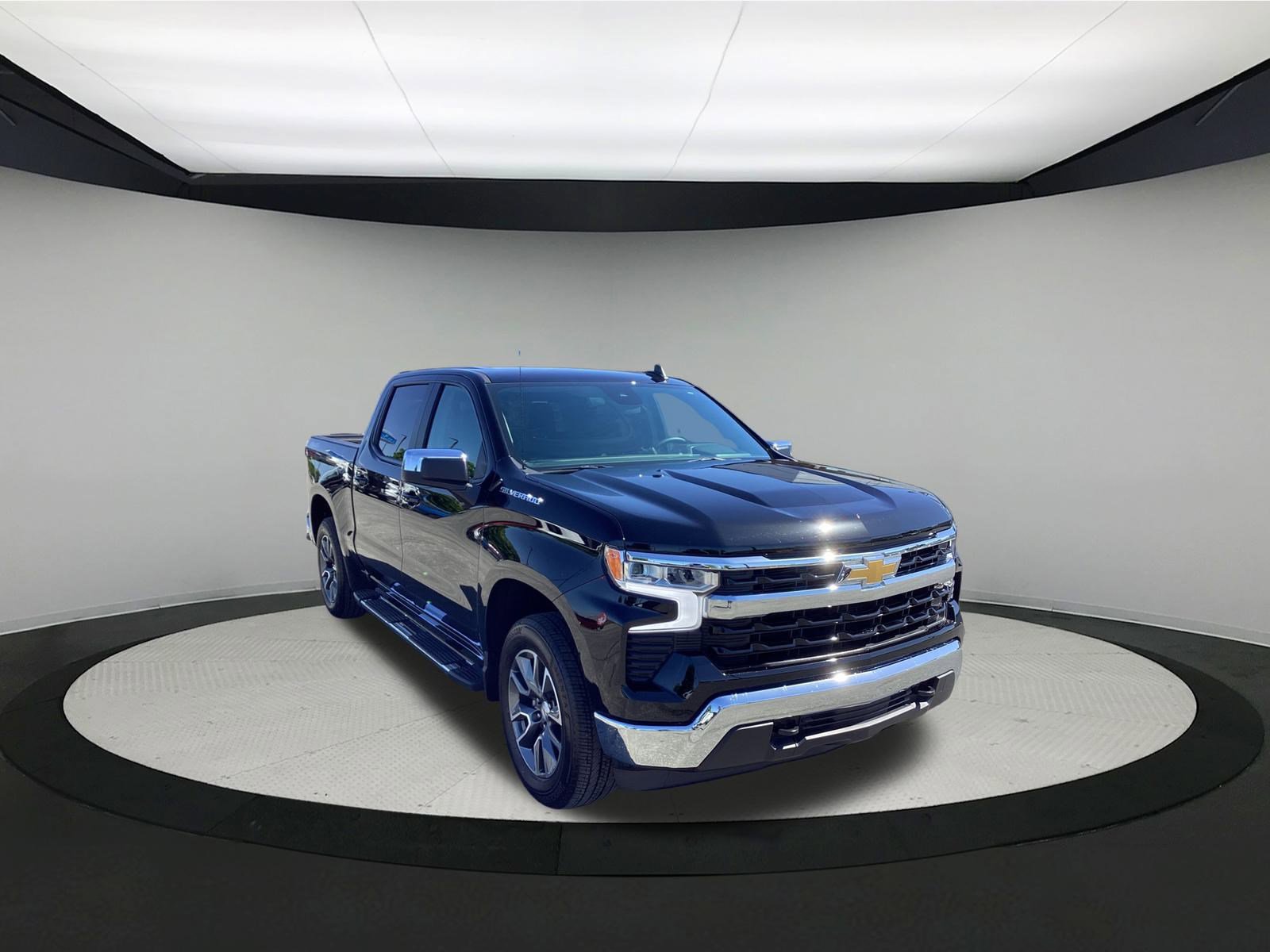 2024 Chevrolet Silverado 1500 photo 2