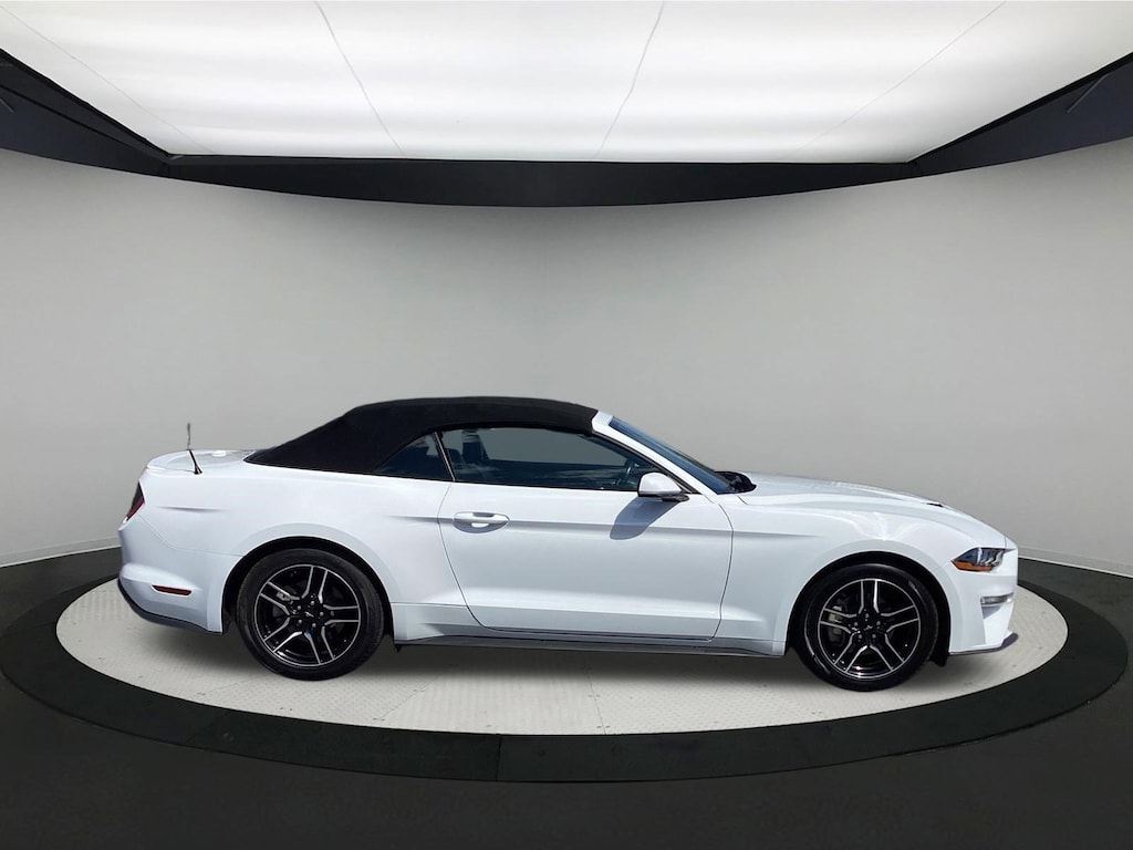 Used 2023 Ford Mustang Convertible