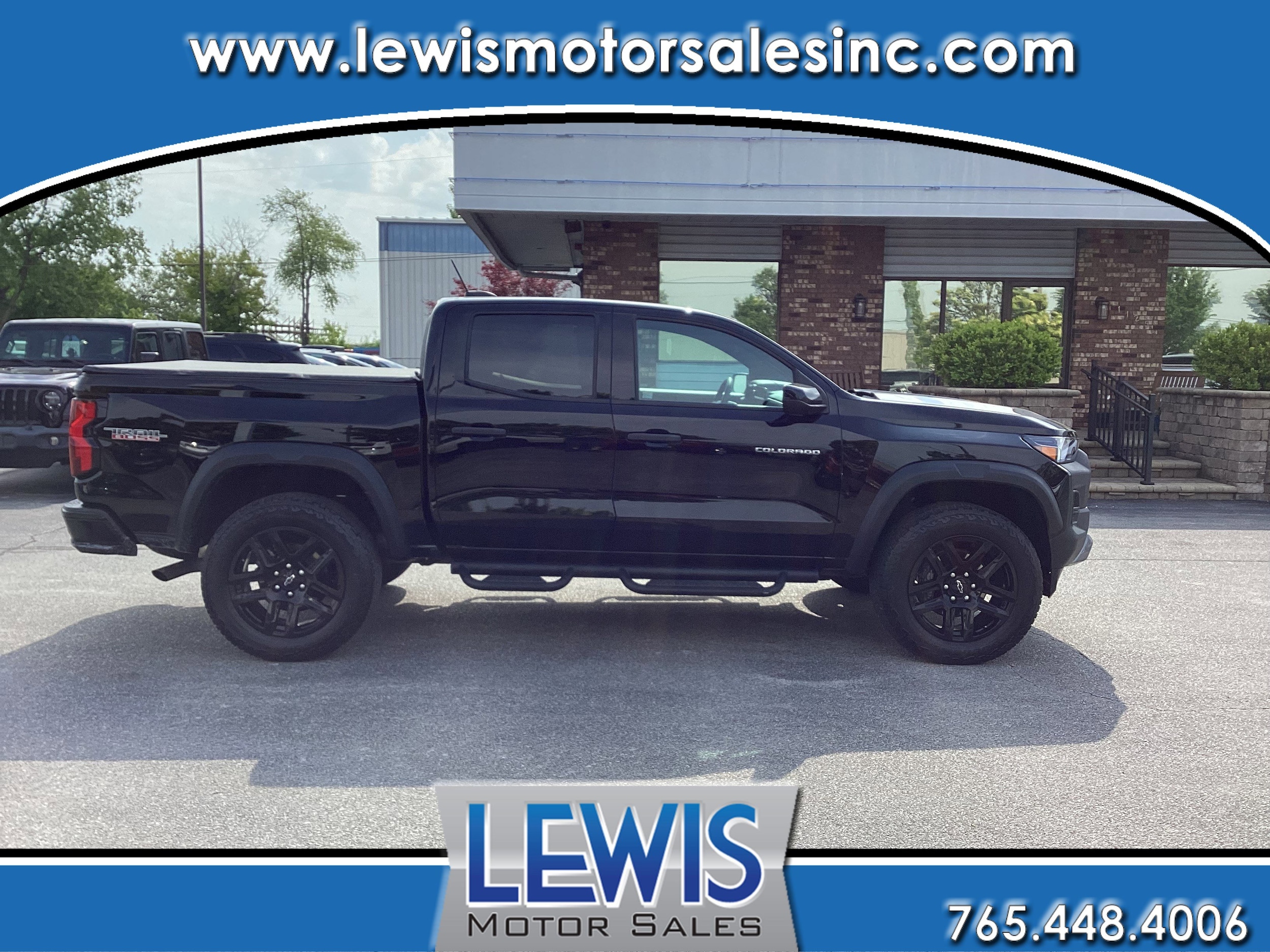 2023 Chevrolet Colorado 4WD Trail Boss Crew Cab Short Box's photo