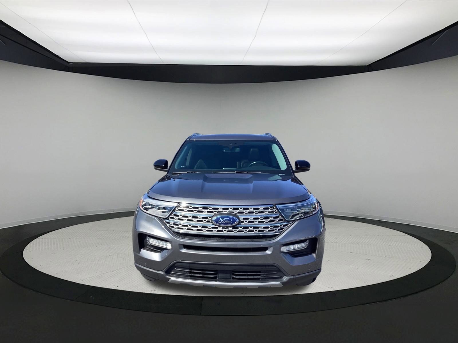2022 Ford Explorer Limited photo 2