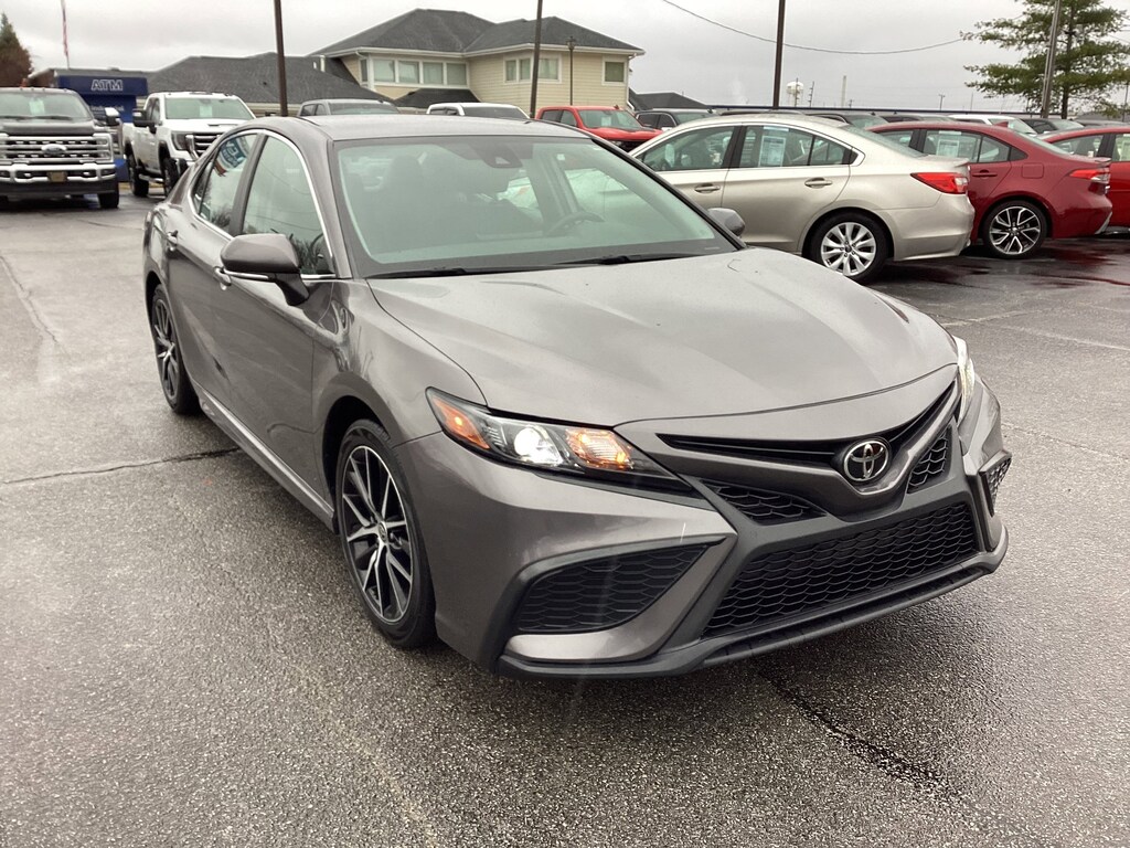 Used 2023 Toyota Camry SE Sedan