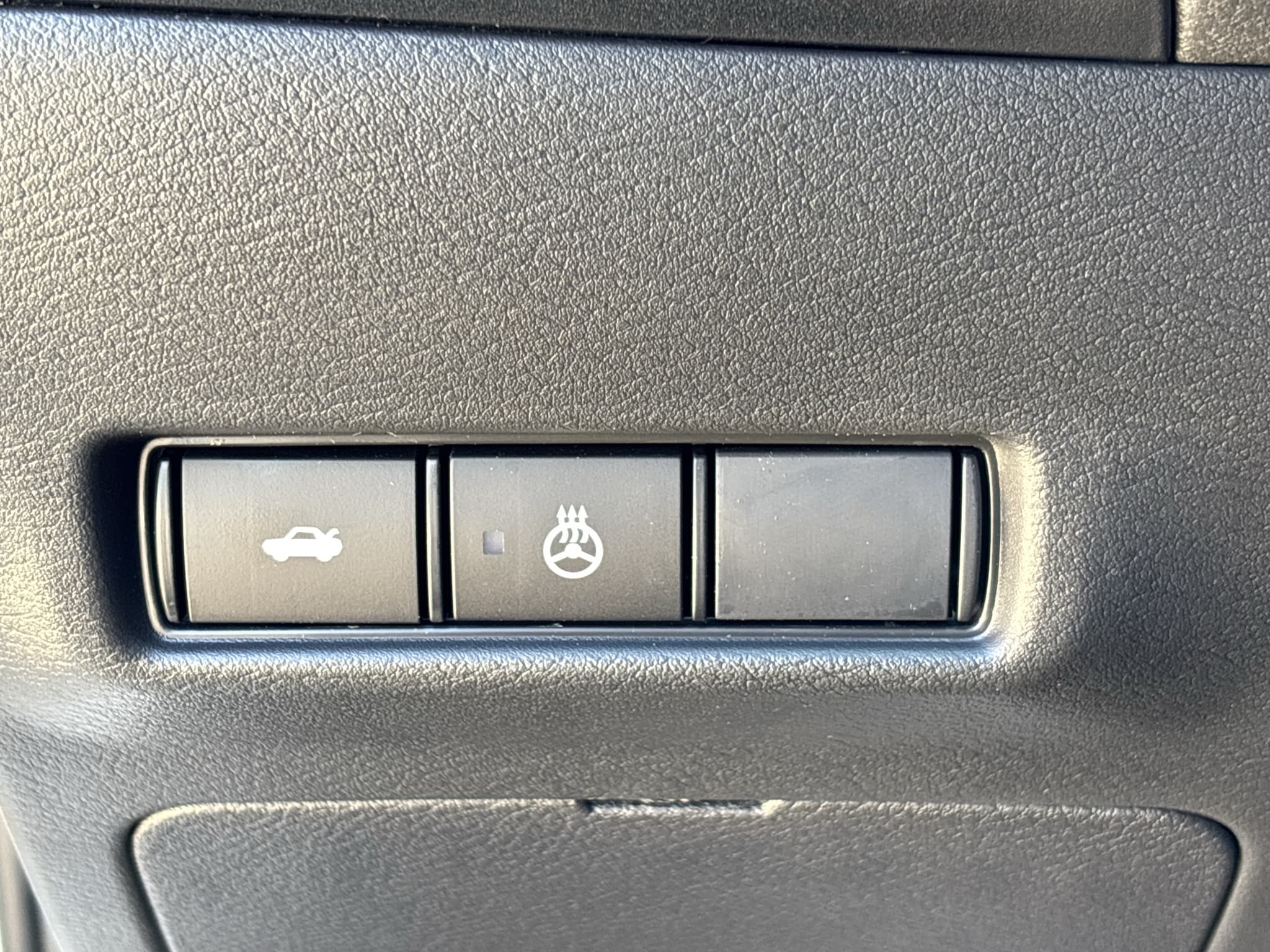 2026 Nissan Sentra SR - Photo 14