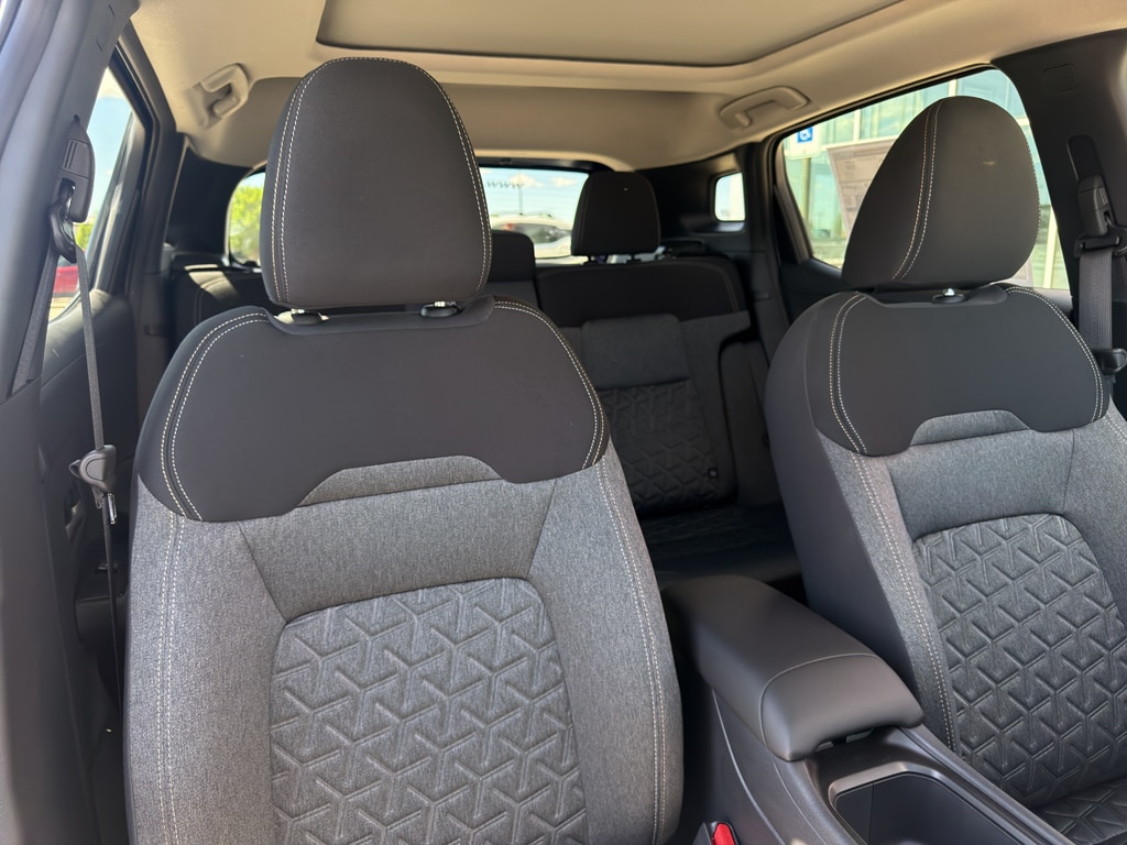 2026 Nissan KICKS SV - Photo 10
