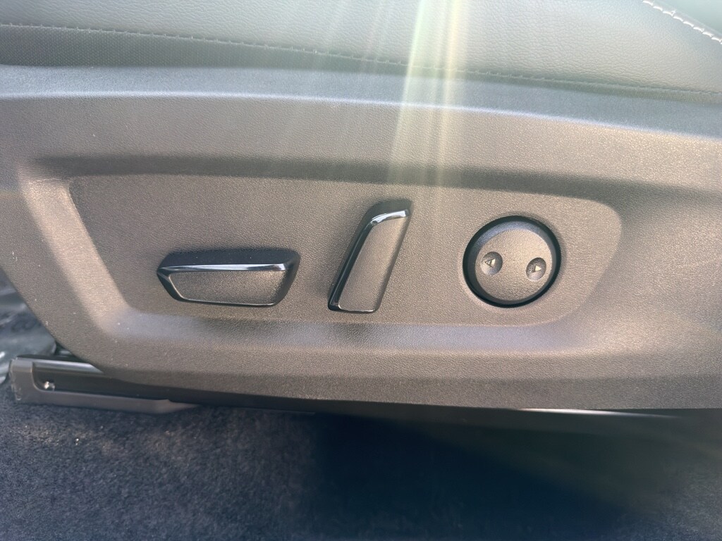 2025 Nissan Murano SL - Photo 12