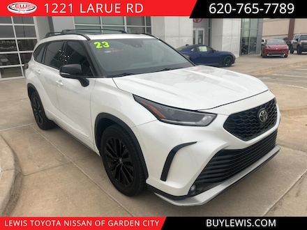 2023 Toyota Highlander XSE SUV