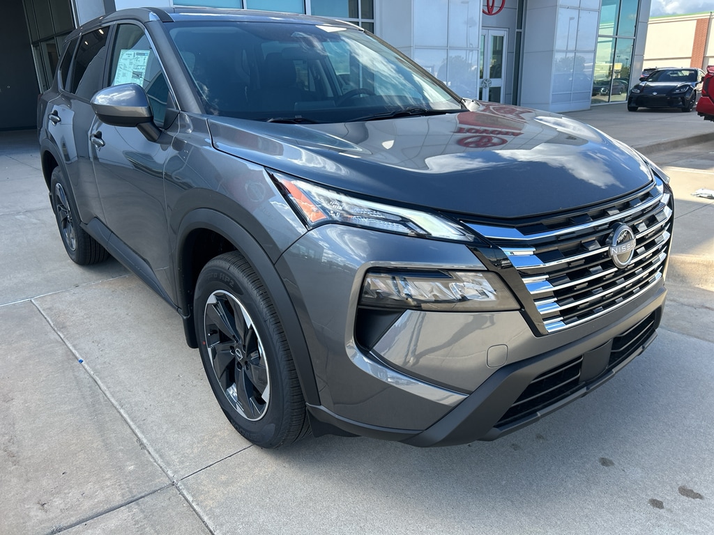 New 2026 Nissan Rogue SV SUV