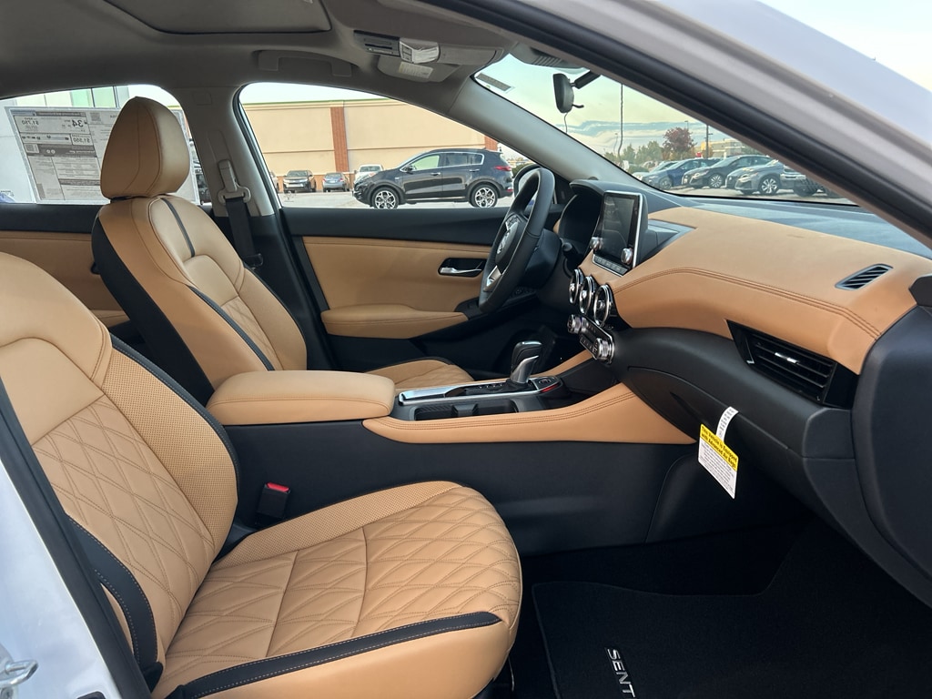 New 2025 Nissan Sentra SV Sedan