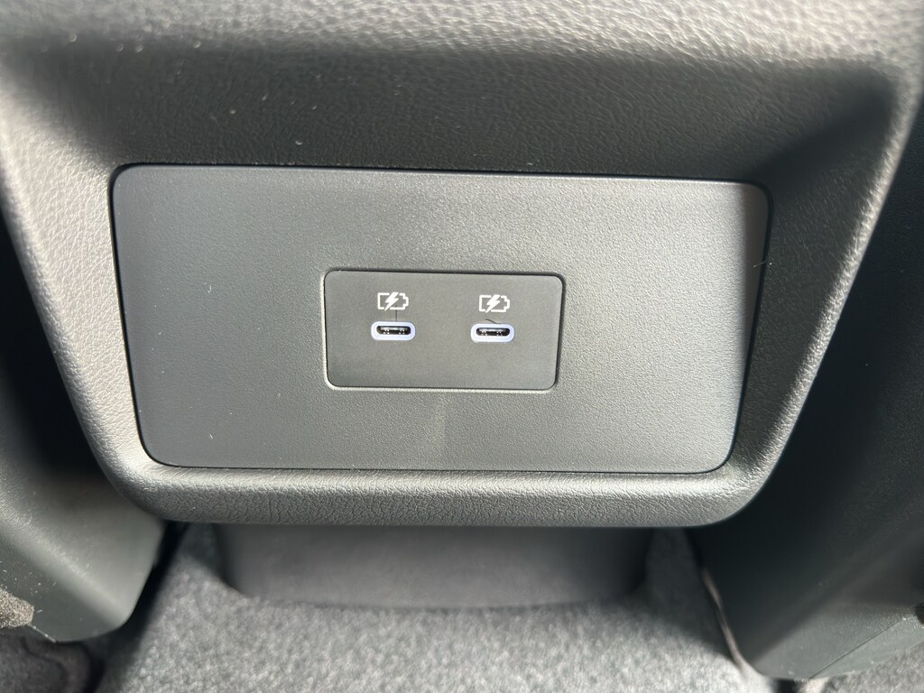 2026 Nissan Rogue SV - Photo 11
