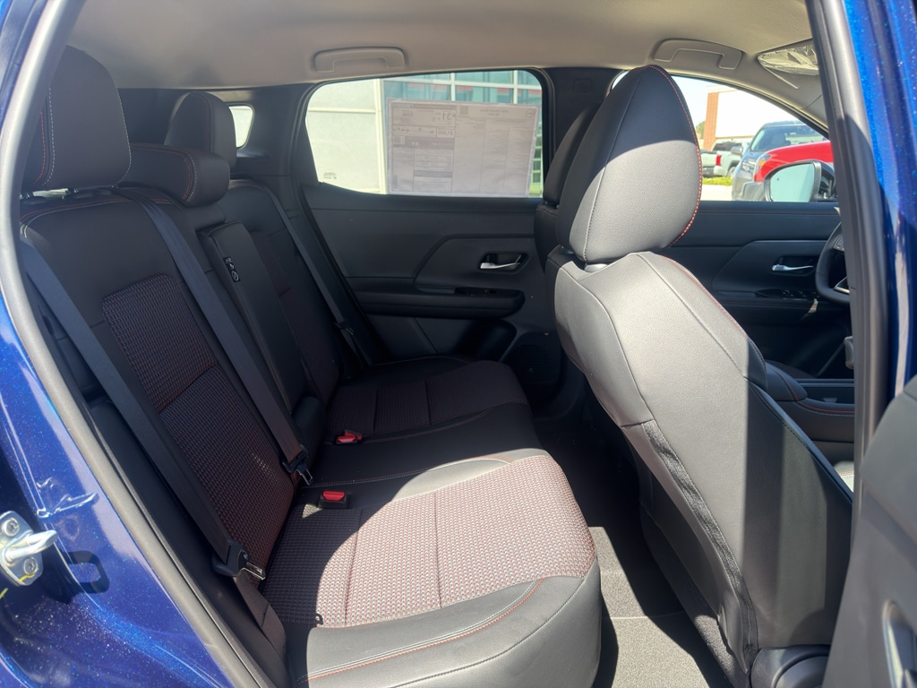 2026 Nissan KICKS SR - Photo 6